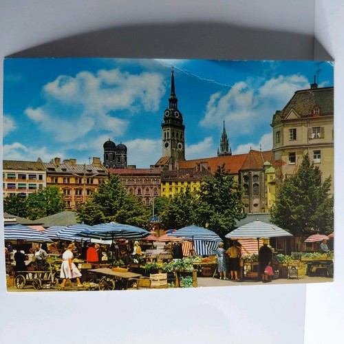 München - :,
